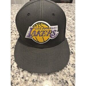 LA Lakers Strapback Hat ’47 Brand HWC Black Purple Gold & Camo Undervisor